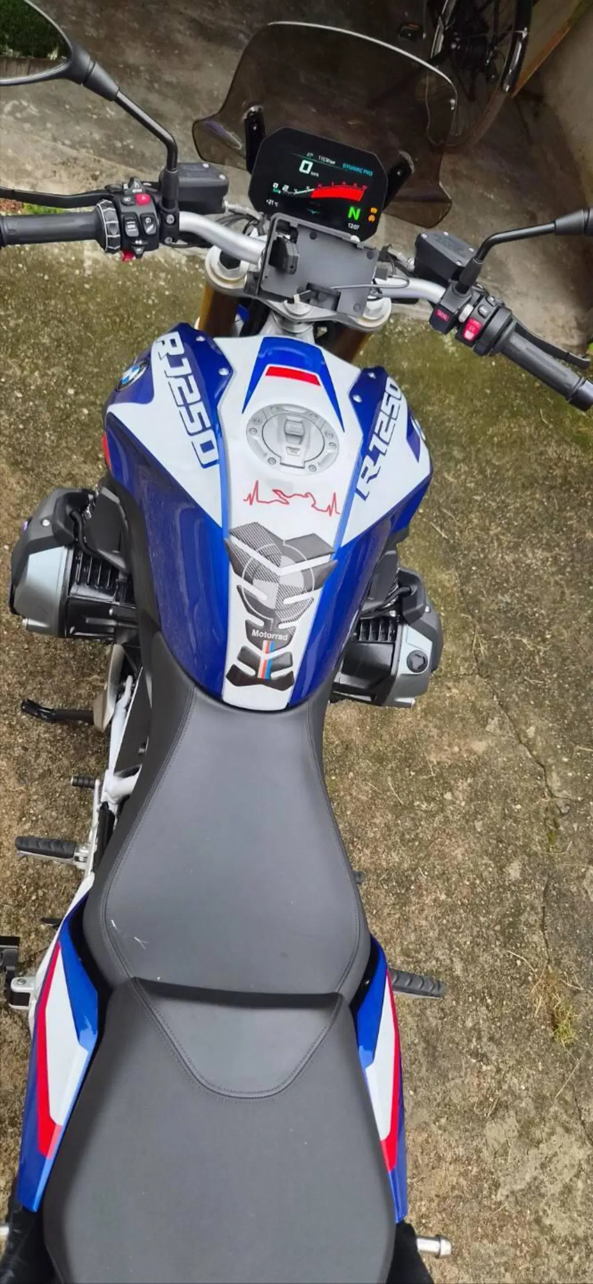 Bmw R 1250 R (2021 - 25) (6)