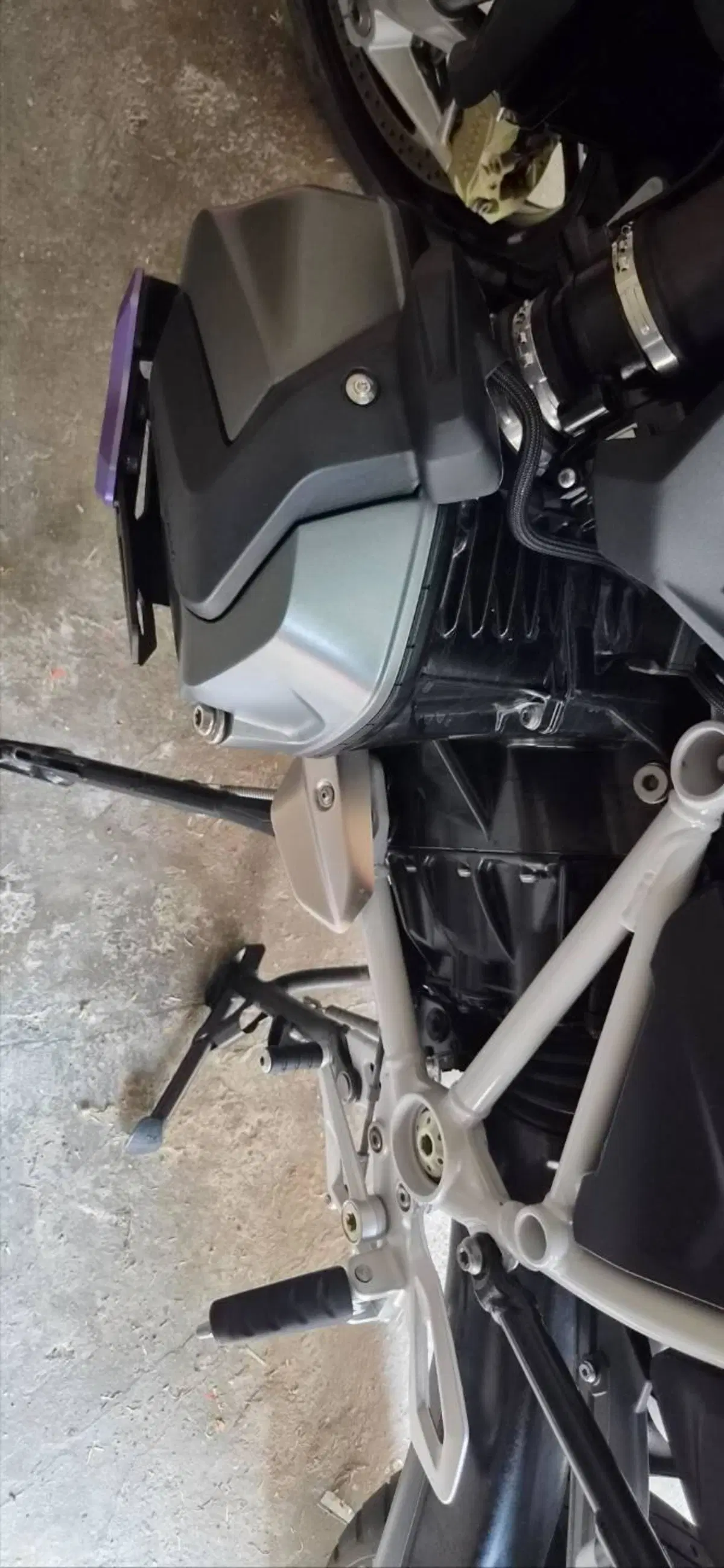 Bmw R 1250 R (2021 - 25) (10)