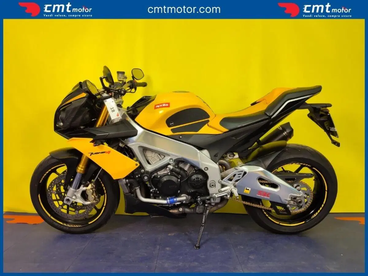 Aprilia Tuono V4 R APRC (2011 - 13) (3)