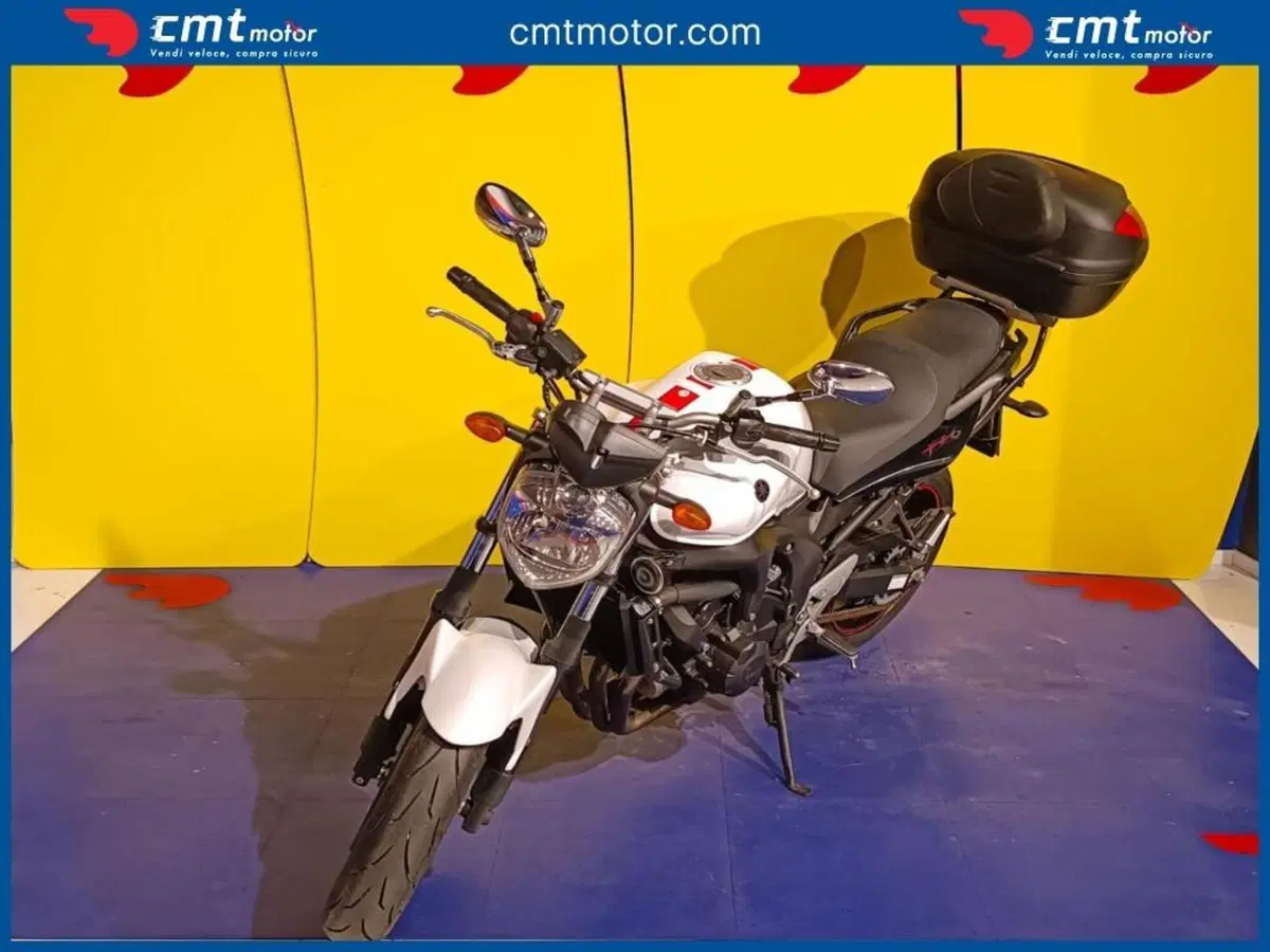 Yamaha FZ6 S2 (2007 - 11) (4)