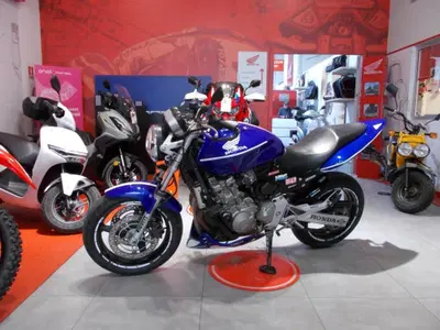 Honda Hornet 600 (2003 - 04) usata
