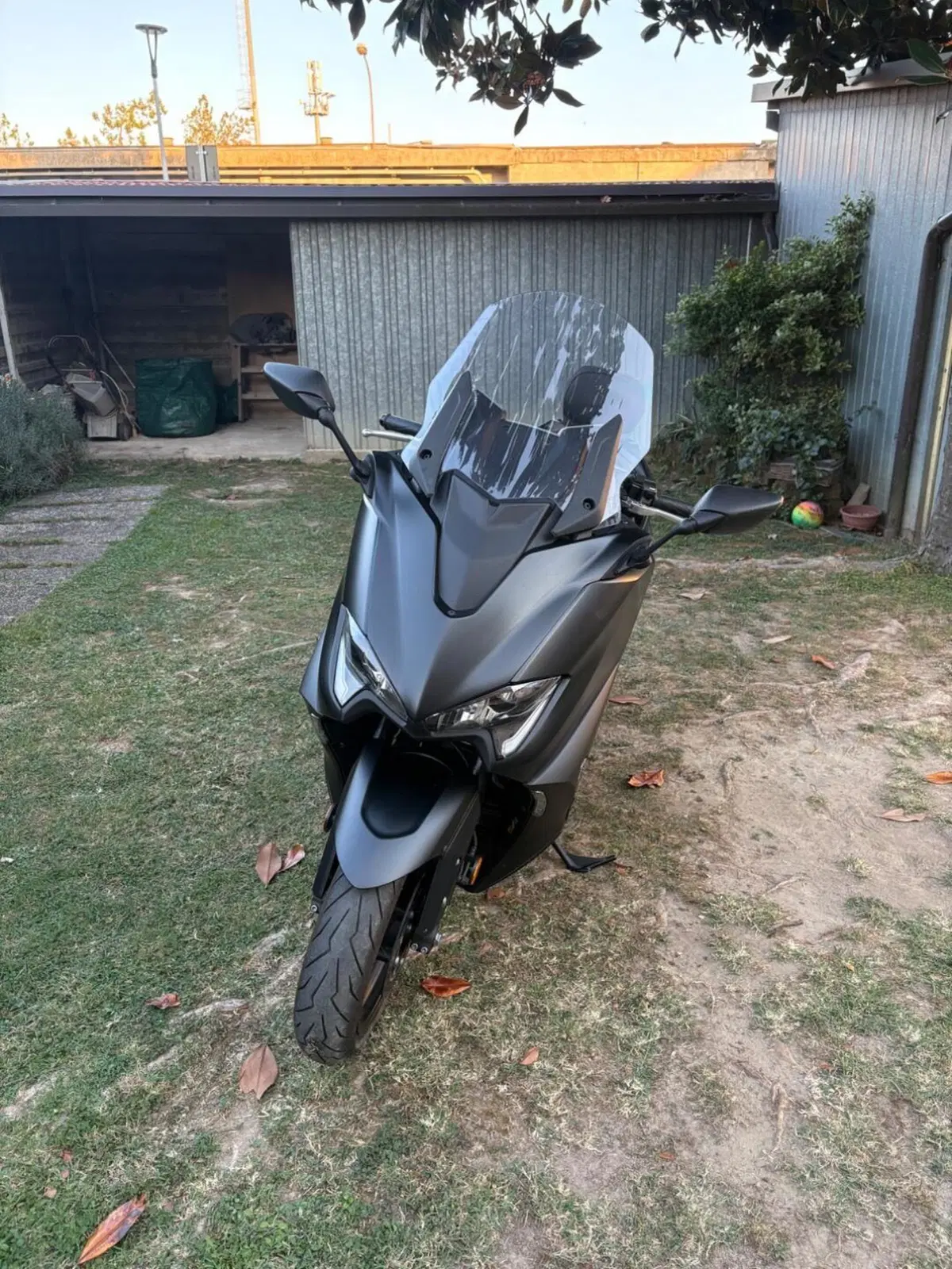 Yamaha T-Max 560 (2020 - 21) (2)