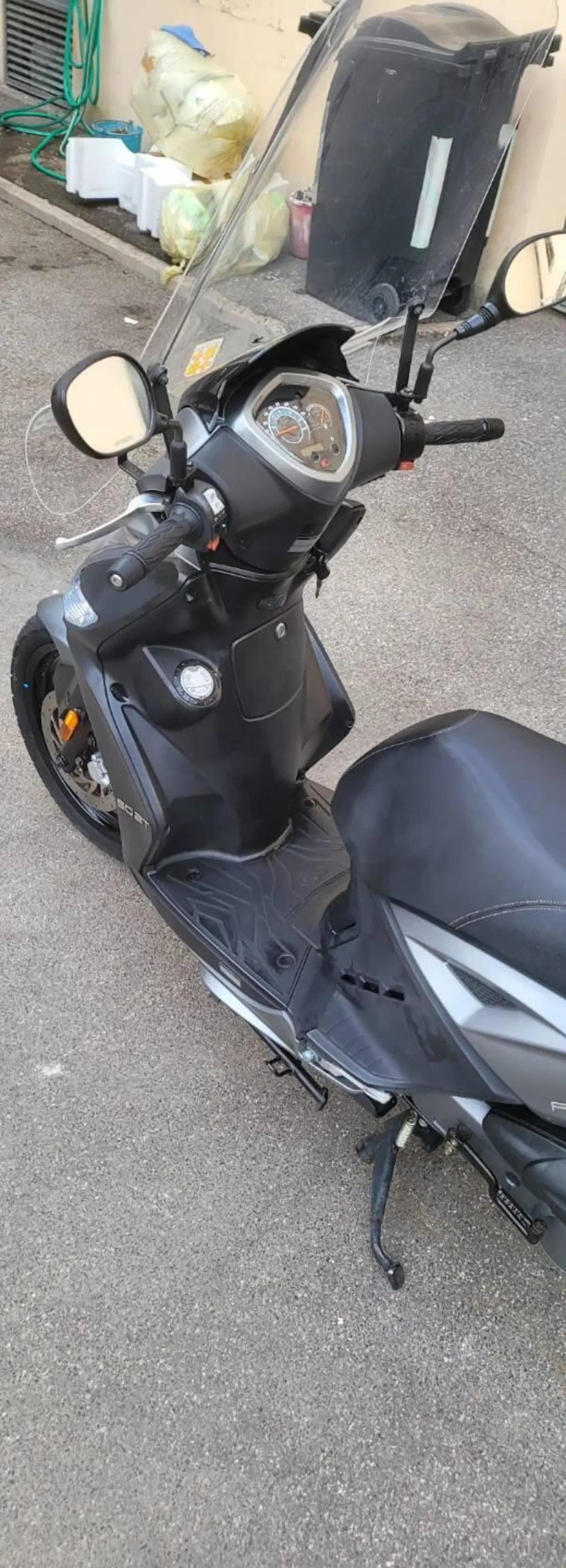 Kymco Agility 50 R16 2t + (2010 - 20) (9)