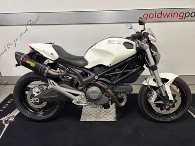 Ducati Monster 696 (2008 - 13) usata