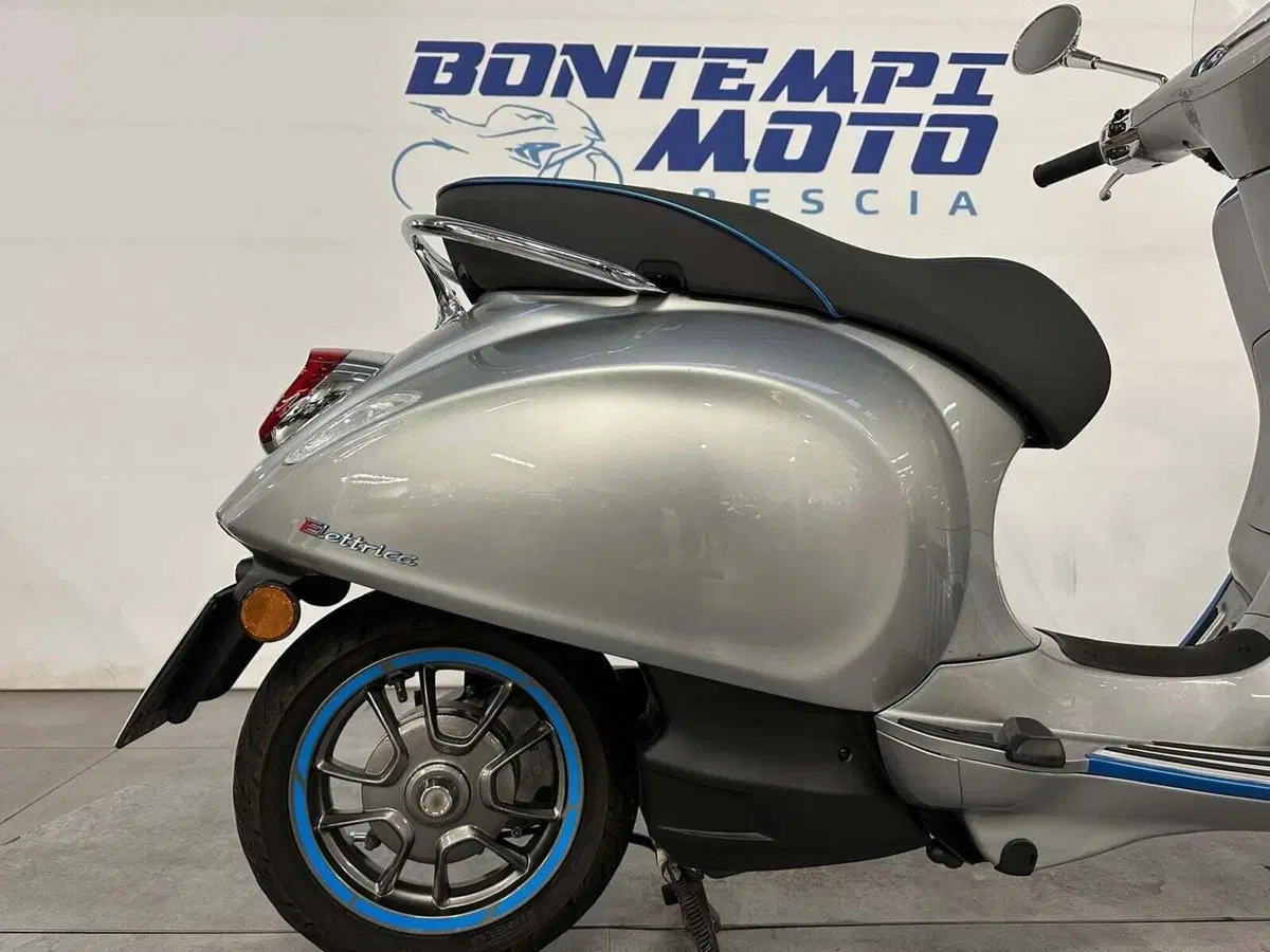 Vespa Primavera Elettrica 70 Tech (2024 - 26) (5)