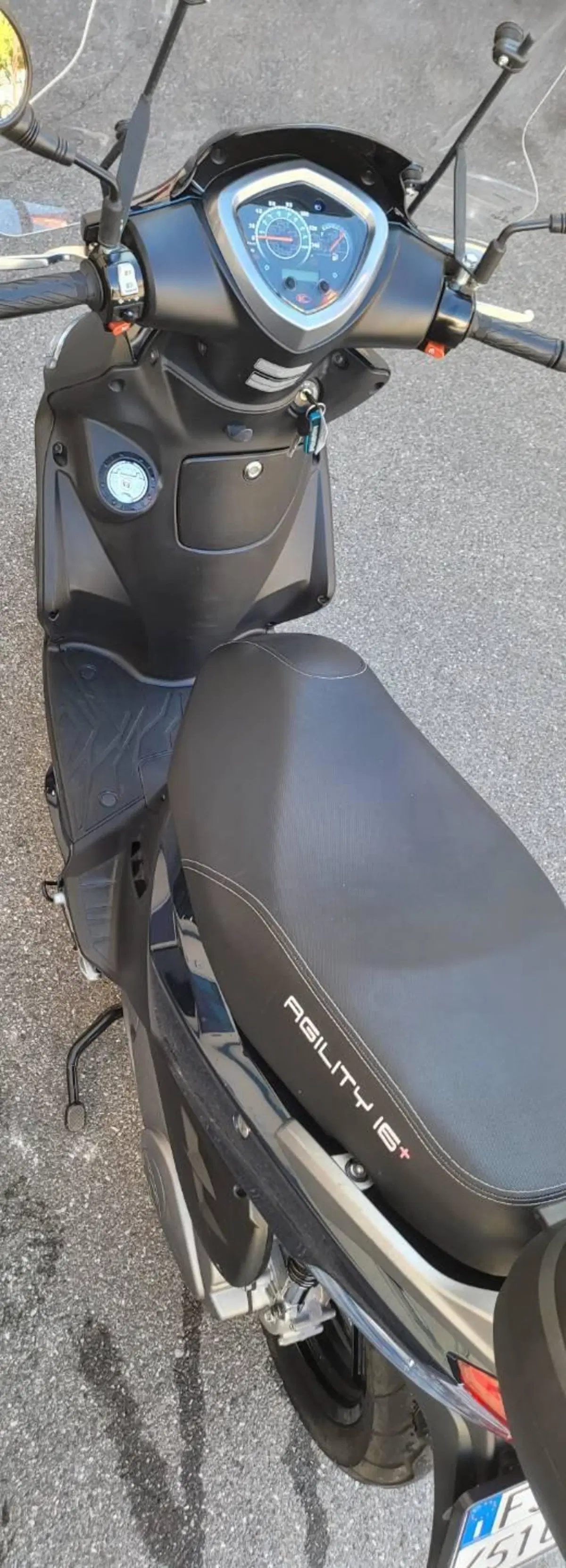 Kymco Agility 200i R16 + (2021 - 25) (3)