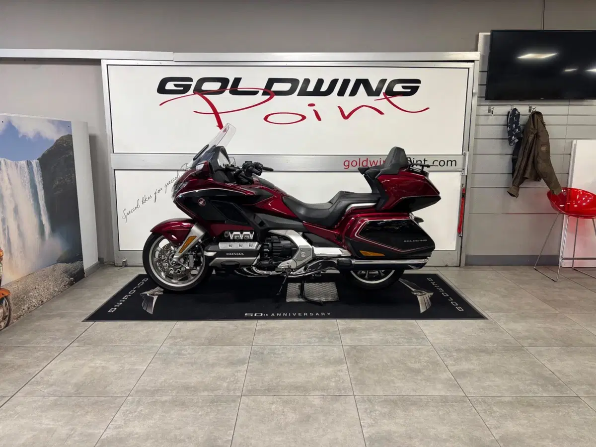 Honda GL 1800 Gold Wing Tour DTC (2018 - 20) (3)