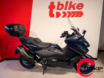 Yamaha T-Max 560 (2022 - 24) usata