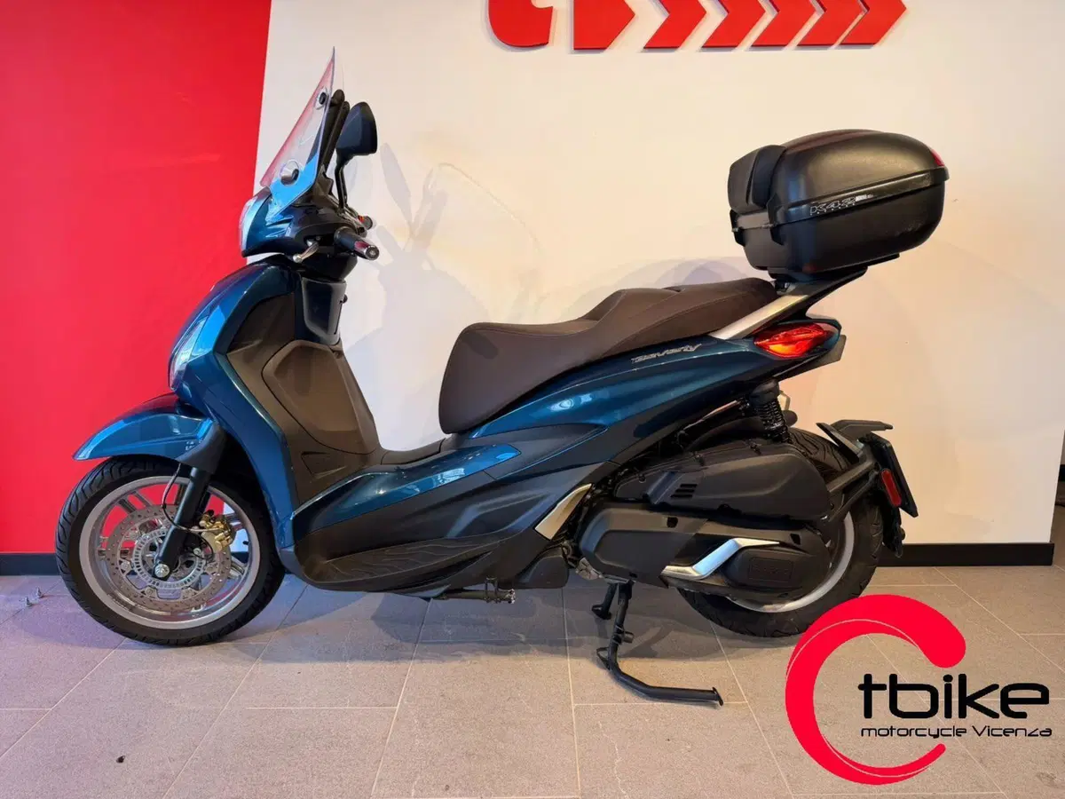 Piaggio Beverly 400 ABS-ASR (2021 - 24) (3)