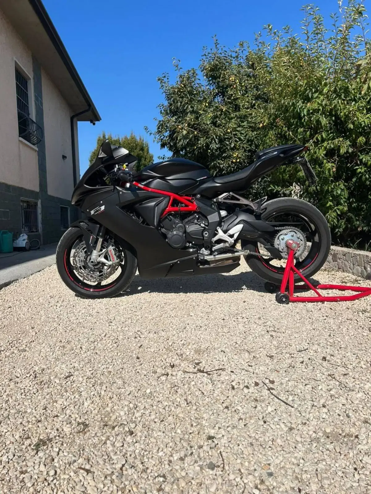 MV Agusta F3 800 EAS ABS (2017 - 20) (2)
