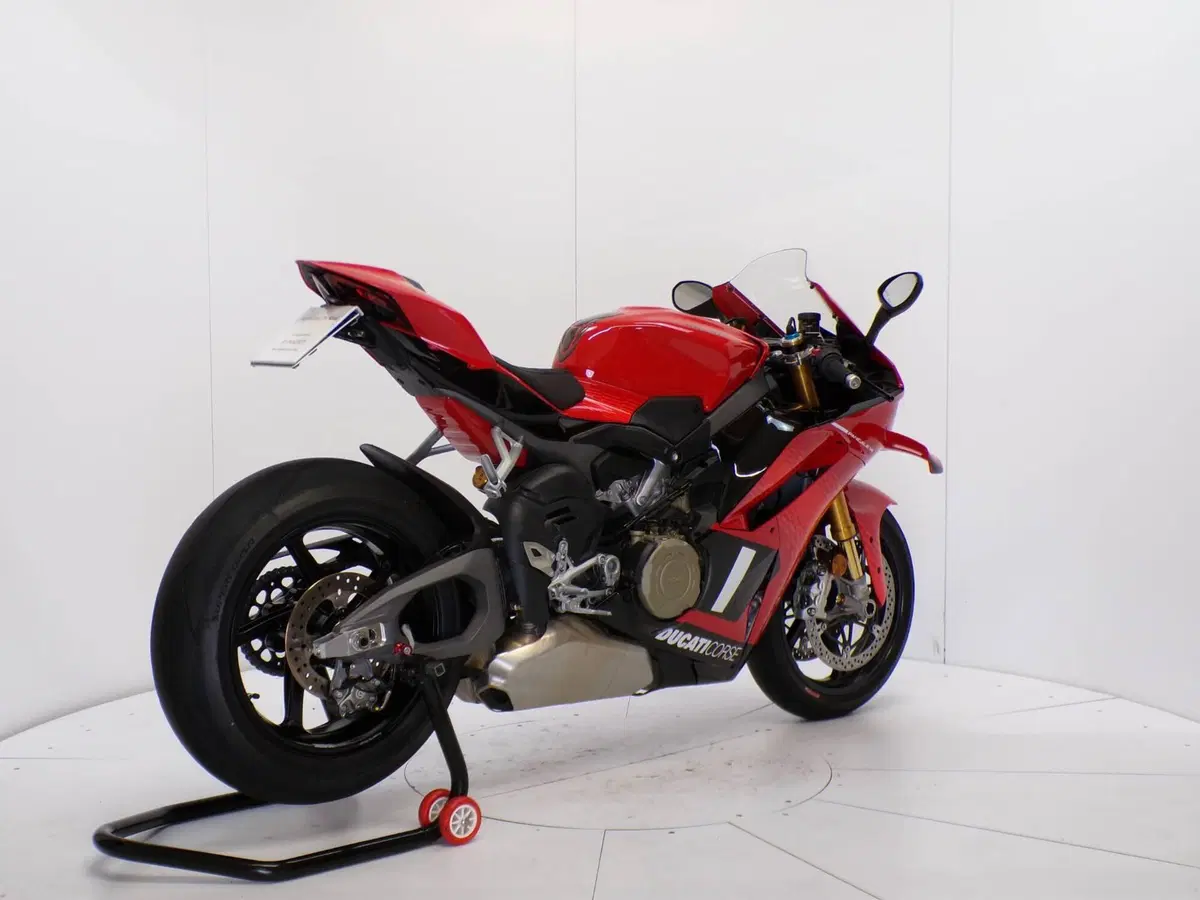 Ducati Panigale V4 S (2025 - 26) (6)