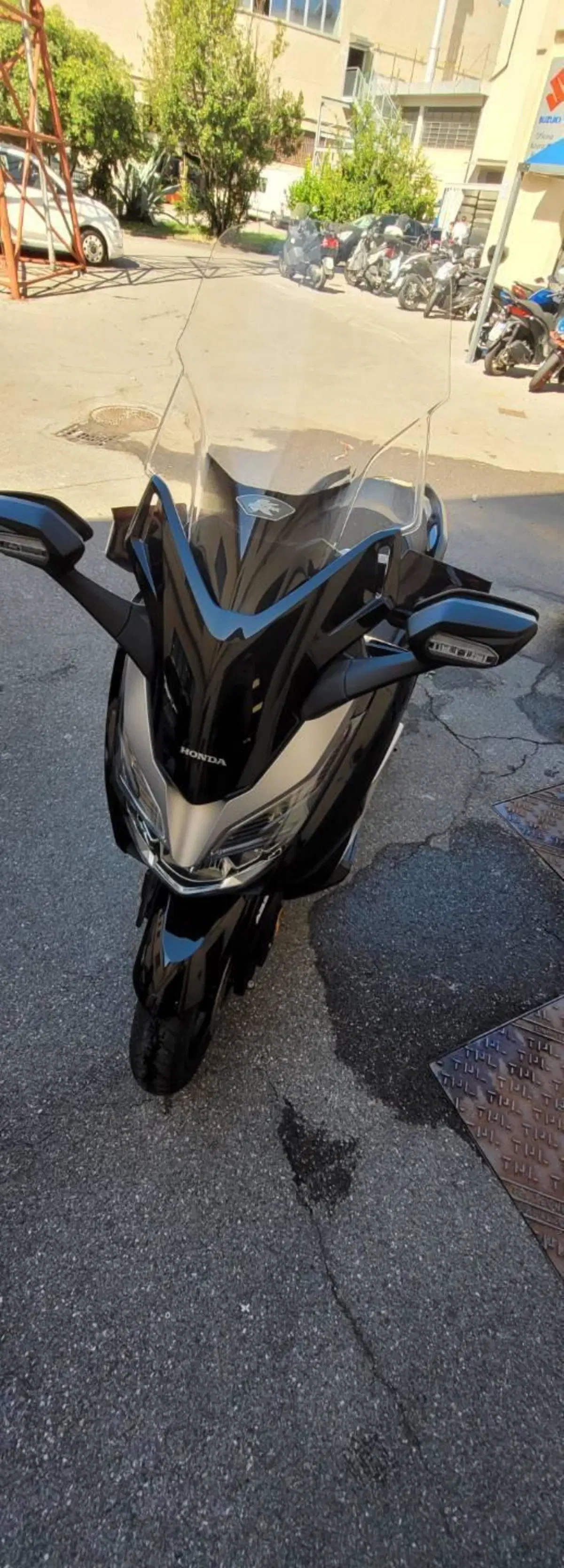Honda Forza 300 ABS (2018 - 20) (2)