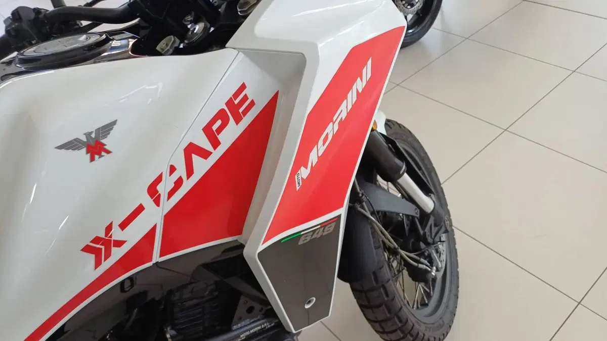 Moto Morini X-Cape 650 (2021 - 26) (5)