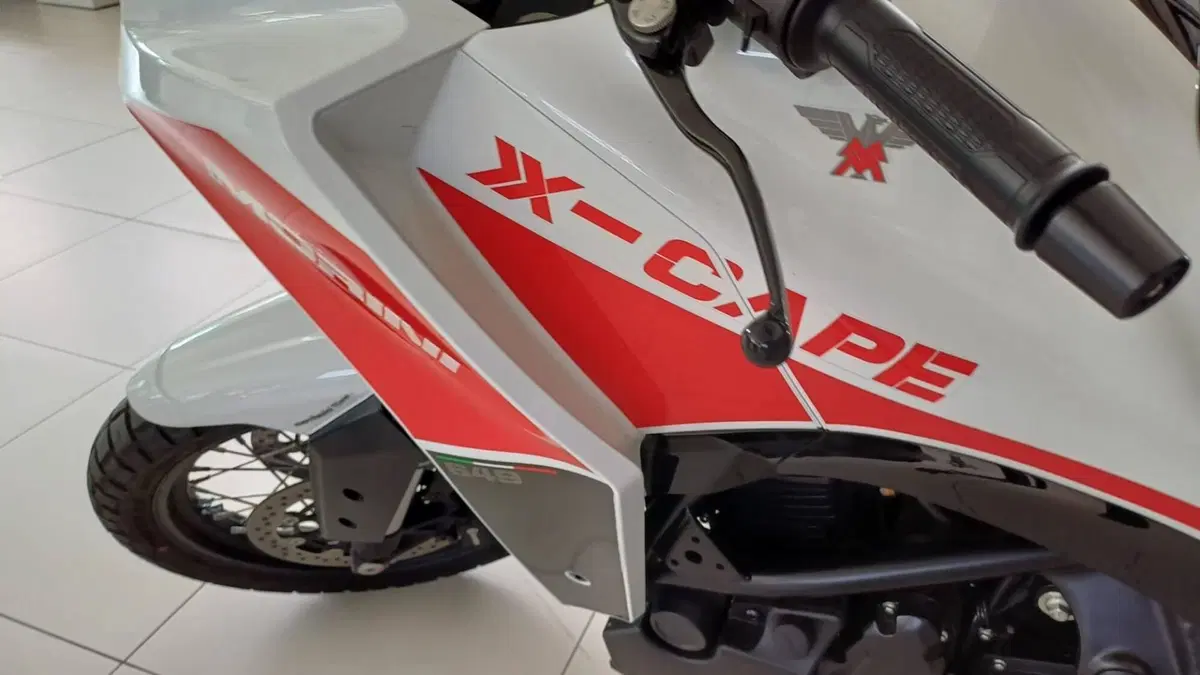 Moto Morini X-Cape 650 (2021 - 26) (6)