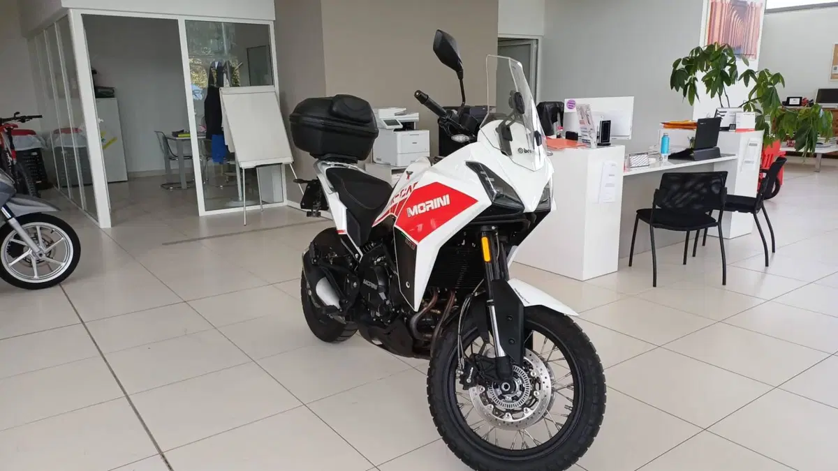 Moto Morini X-Cape 650 (2021 - 26) (2)