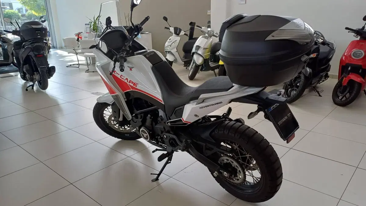 Moto Morini X-Cape 650 (2021 - 26) (3)