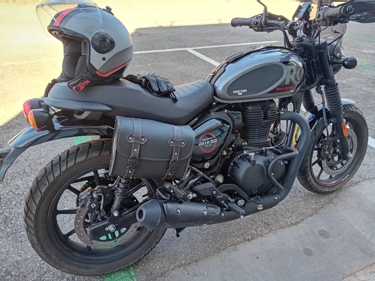 Royal Enfield HNTR 350 (2022 - 26) (4)
