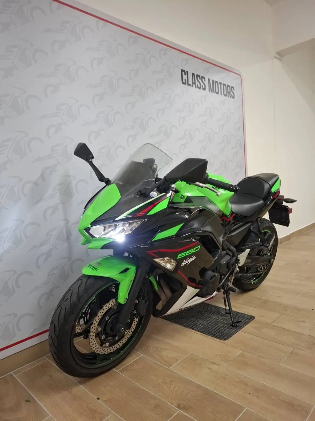 Kawasaki Ninja 650 Sport (2021 - 24) (4)