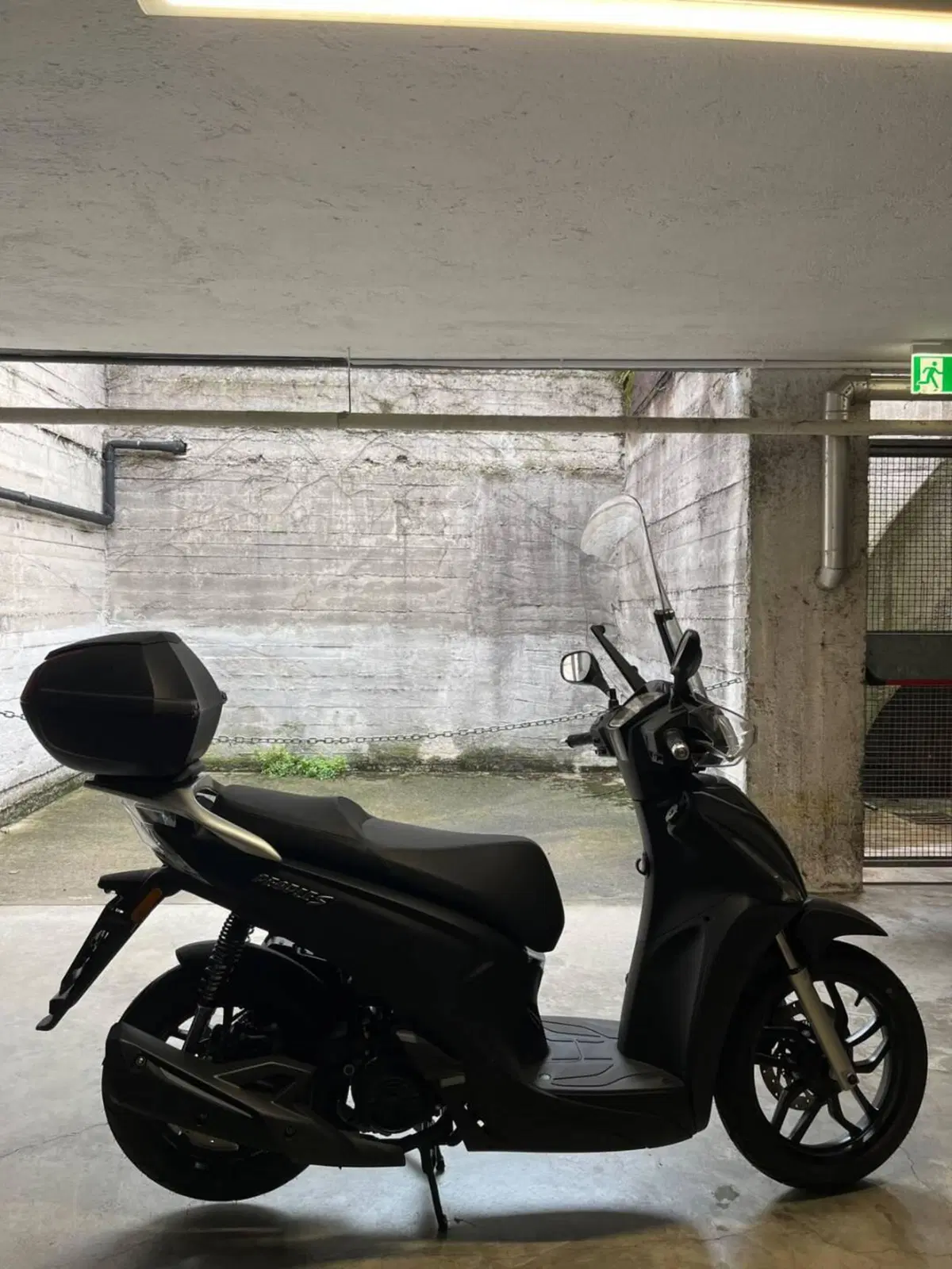 Kymco People 250 S