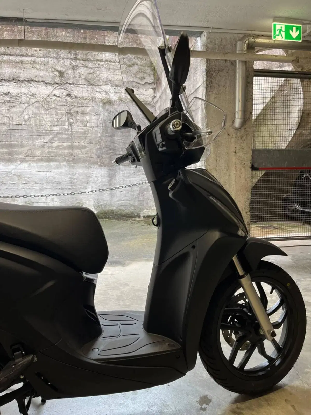 Kymco People 250 S (2)