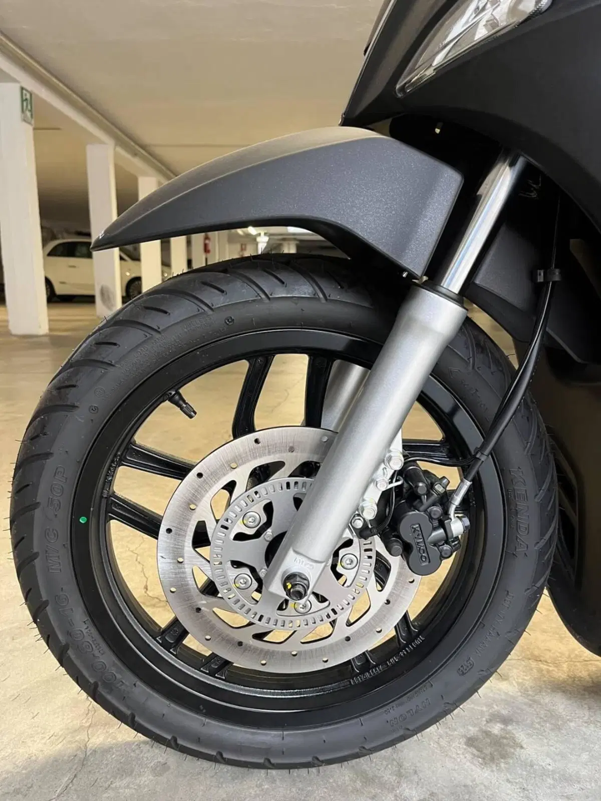 Kymco People 250 S (4)