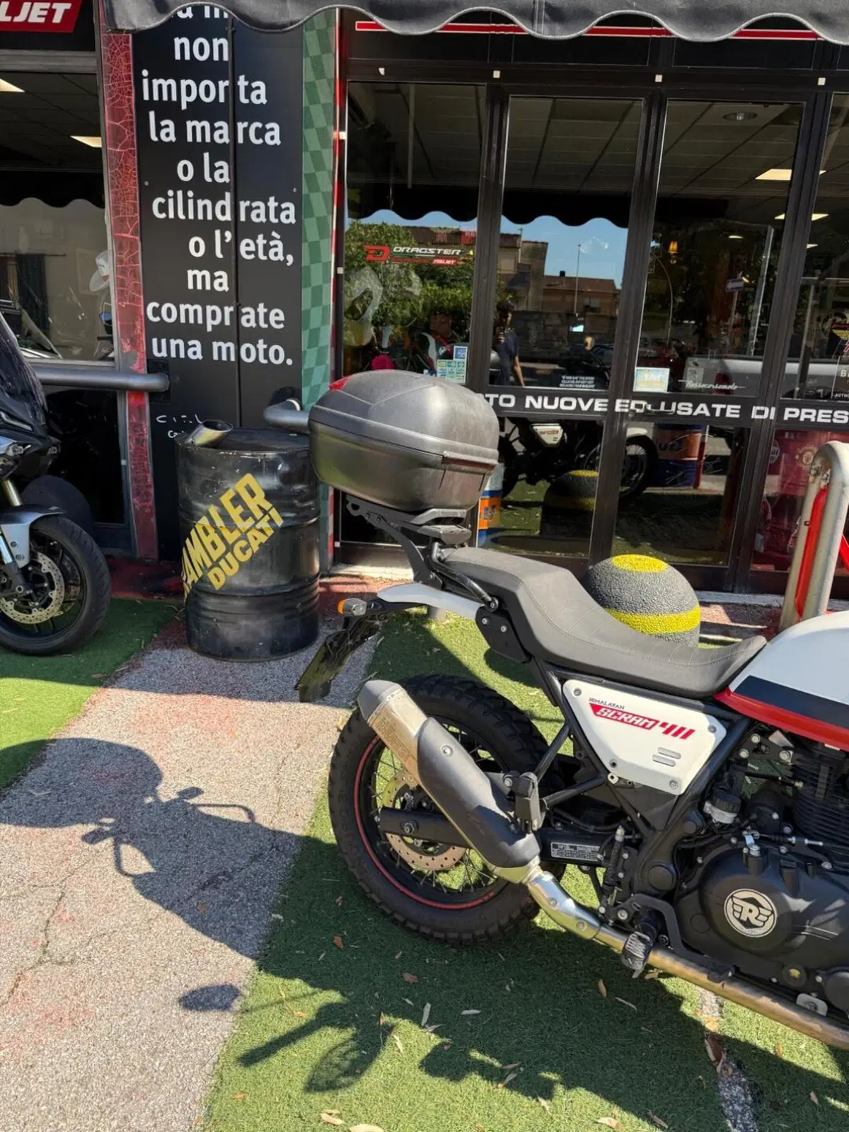 Royal Enfield Himalayan 411 (2021 - 24) (5)
