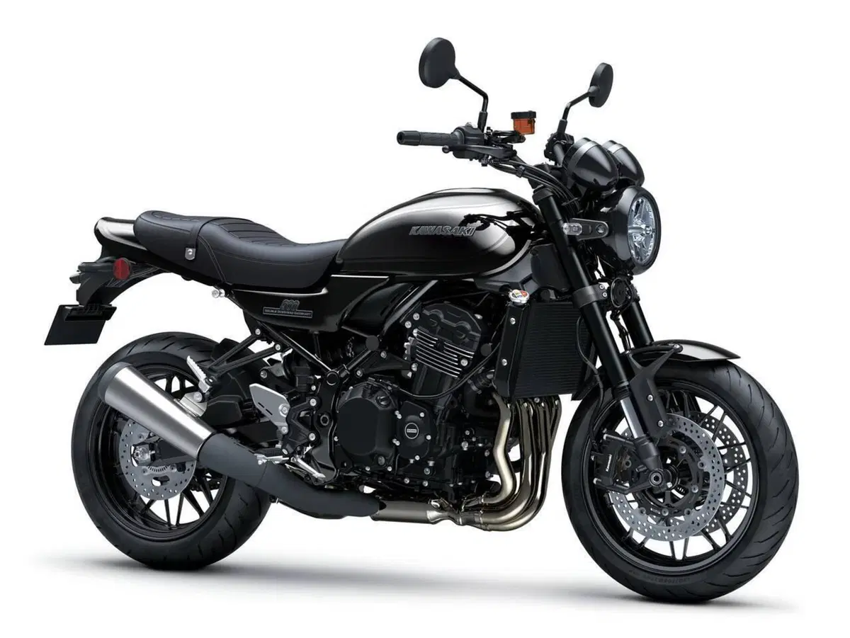 Kawasaki Z 900 RS Black Ball Edition (2026 - 27)