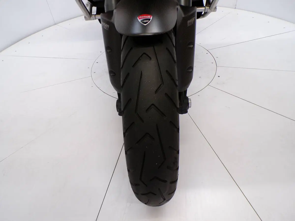 Ducati Multistrada V4 S (2021 - 24) (10)