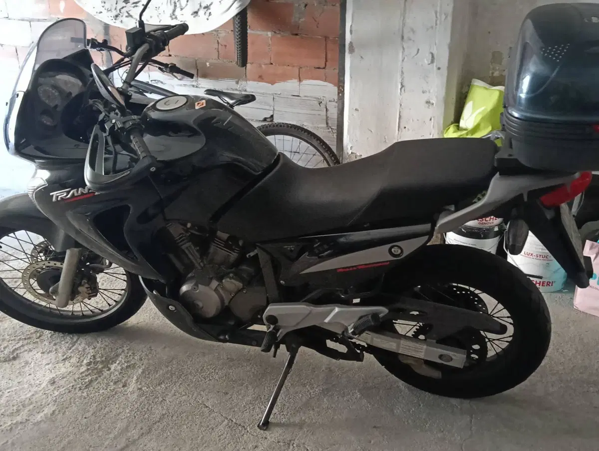 Honda Transalp XL 650V (2005 - 06) (6)