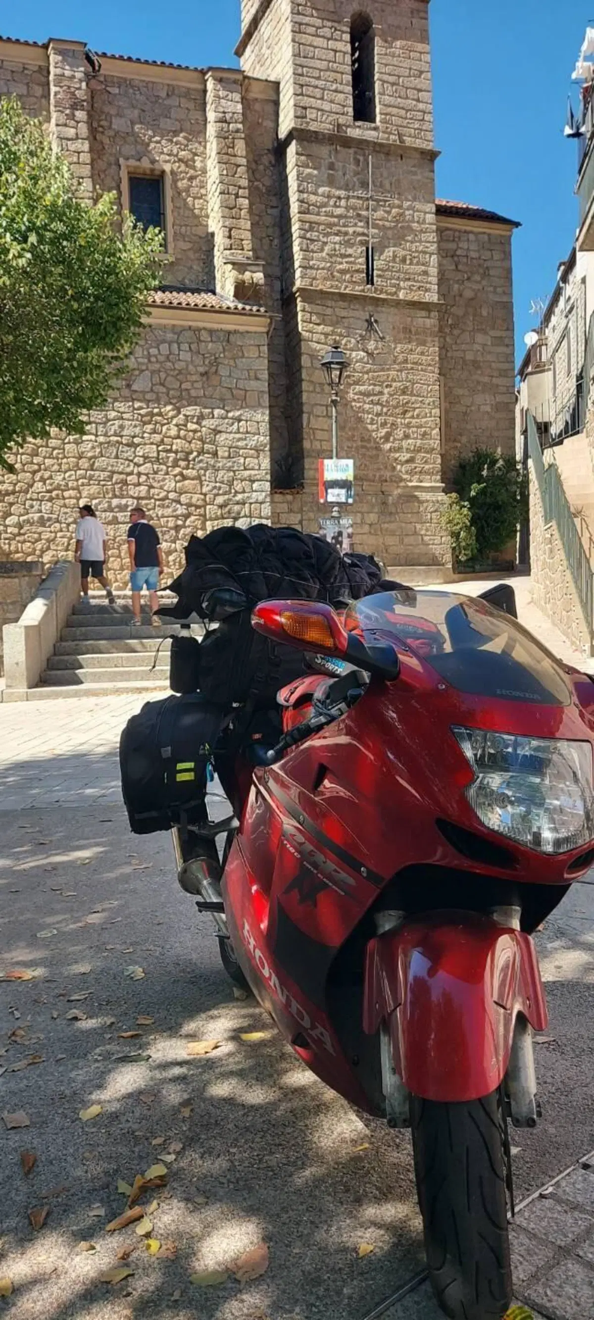 Honda CBR 1100 XX Superblackbird (1999 - 00) (4)
