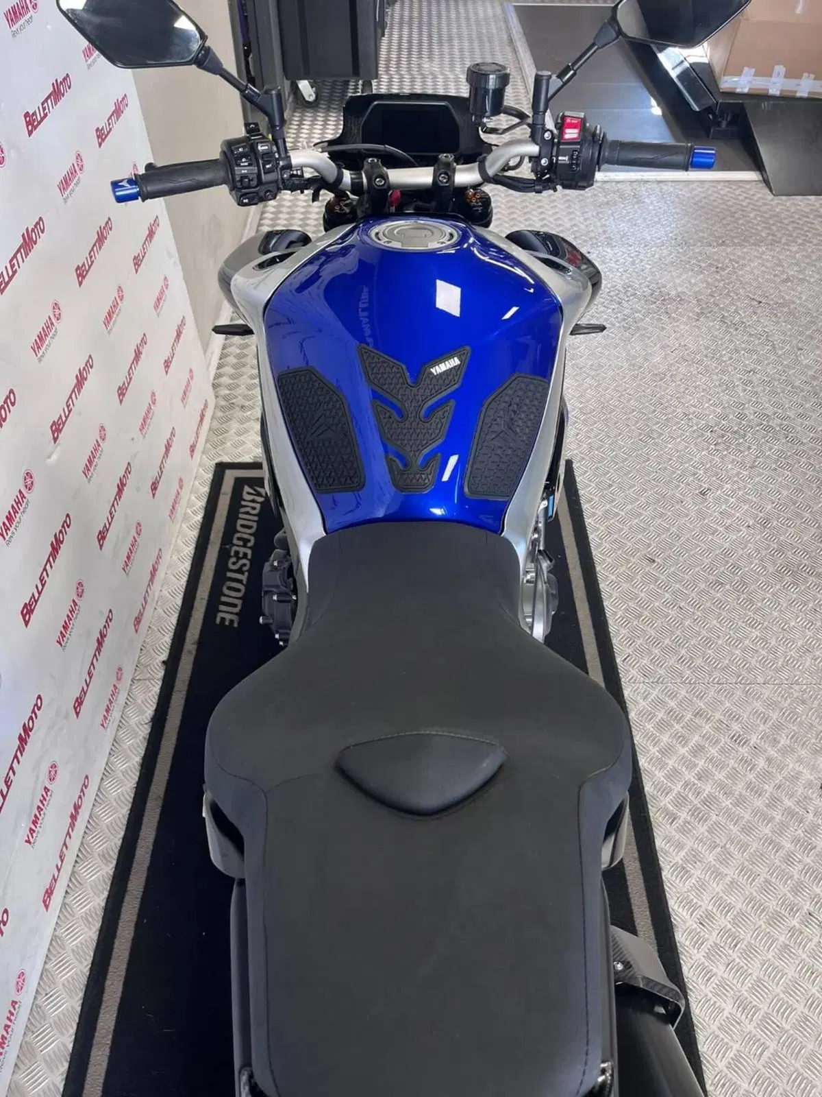 Yamaha MT-10 (2022 - 26) (4)