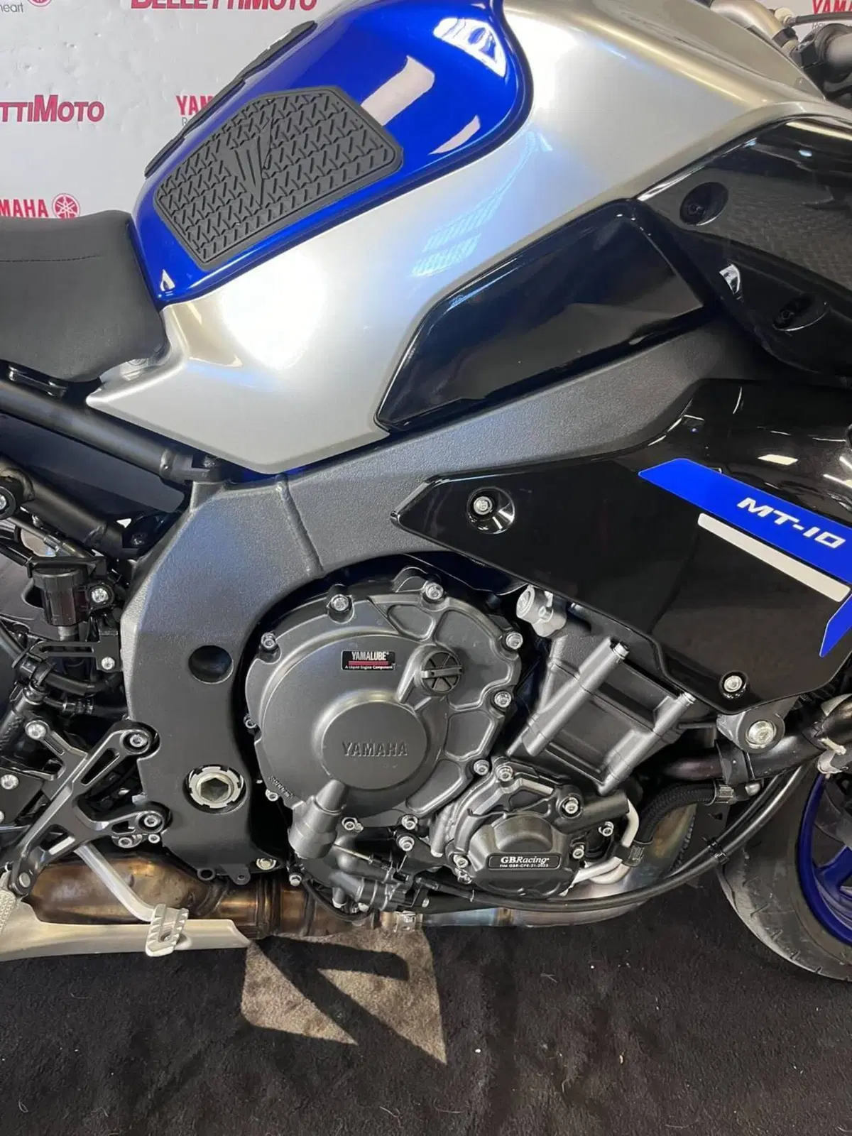 Yamaha MT-10 (2022 - 26) (7)