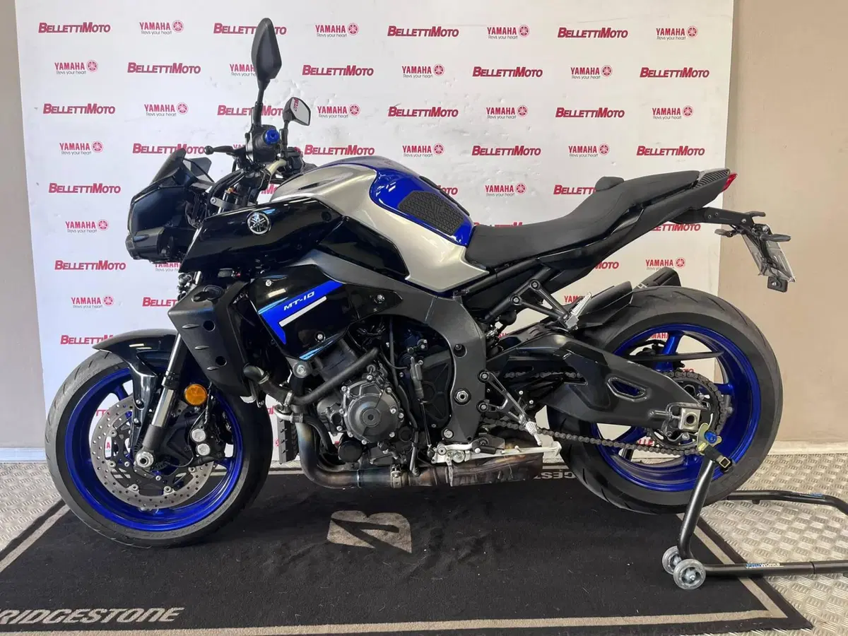 Yamaha MT-10 (2022 - 26)