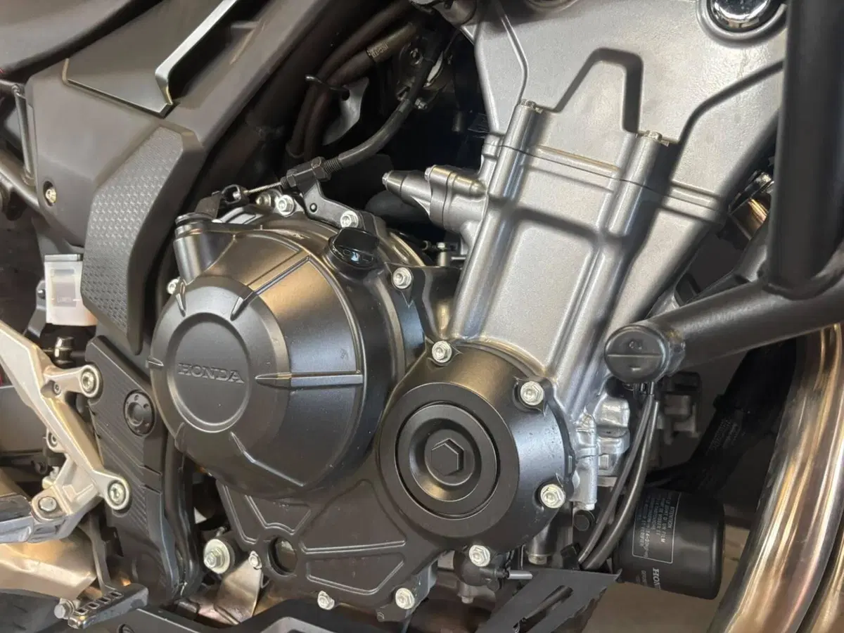 Honda CB 500 X (2022 - 23) (3)