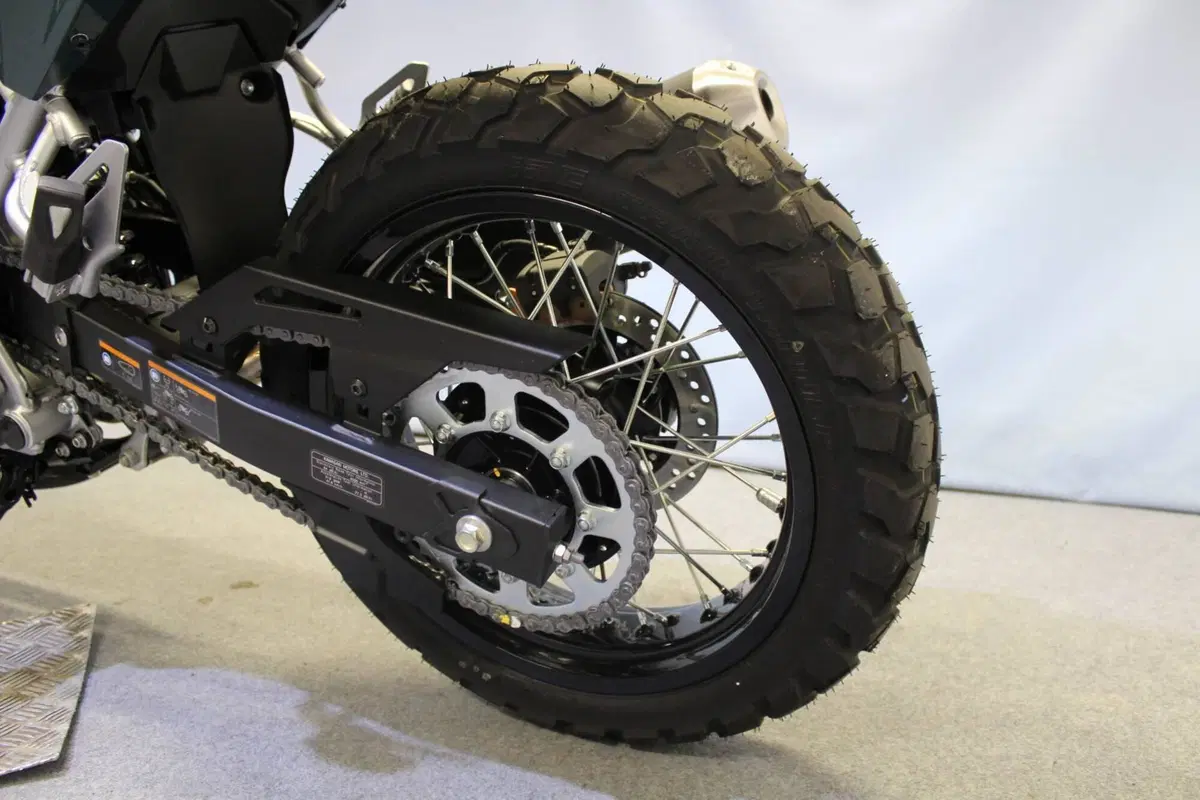 Kawasaki KLE 500 SE (2026 - 27) (14)