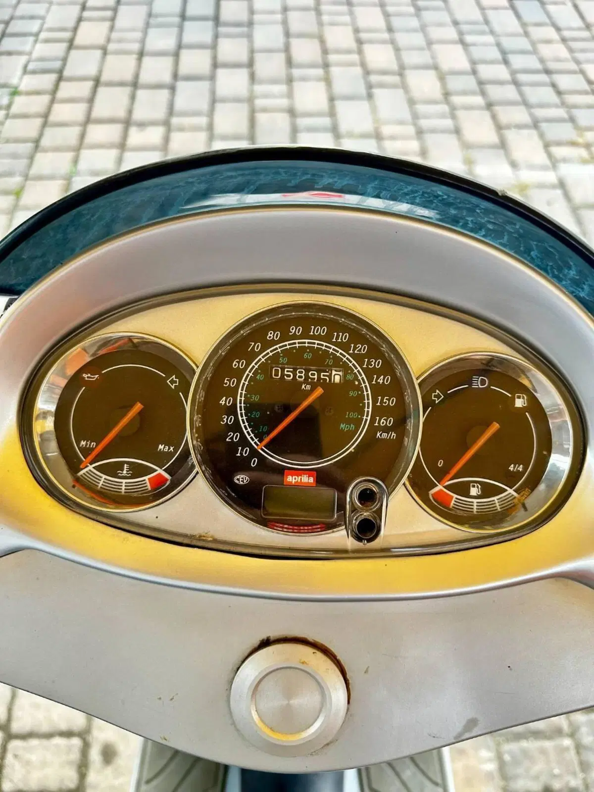 Aprilia Leonardo 150 (1997 - 02) (6)