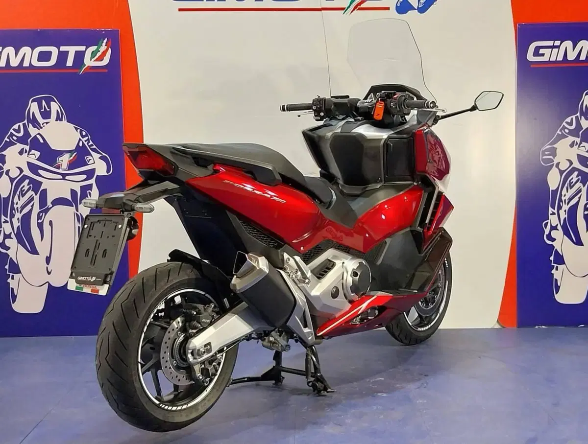 Honda Forza 750 DCT (2021 - 24) (6)