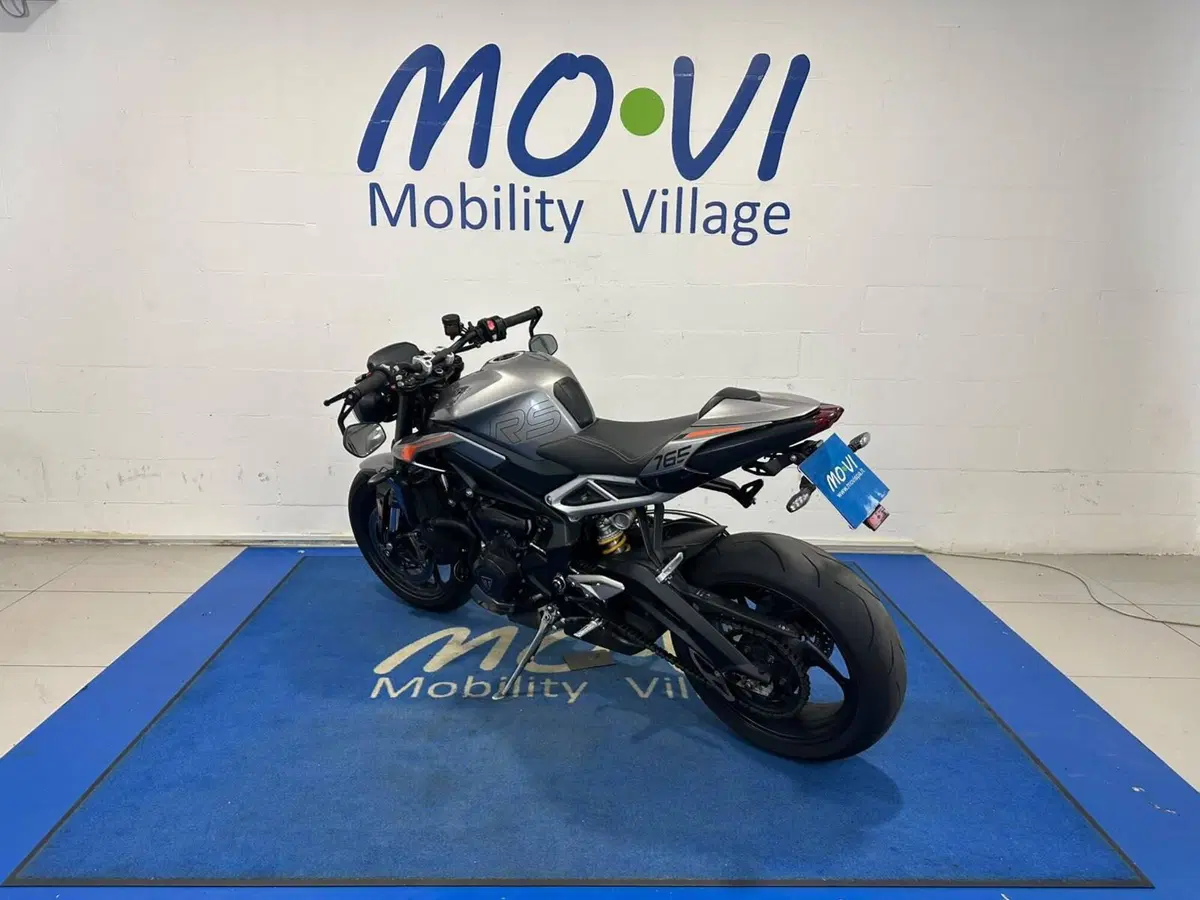 Triumph Street Triple 765 RS (2023 - 26) (4)