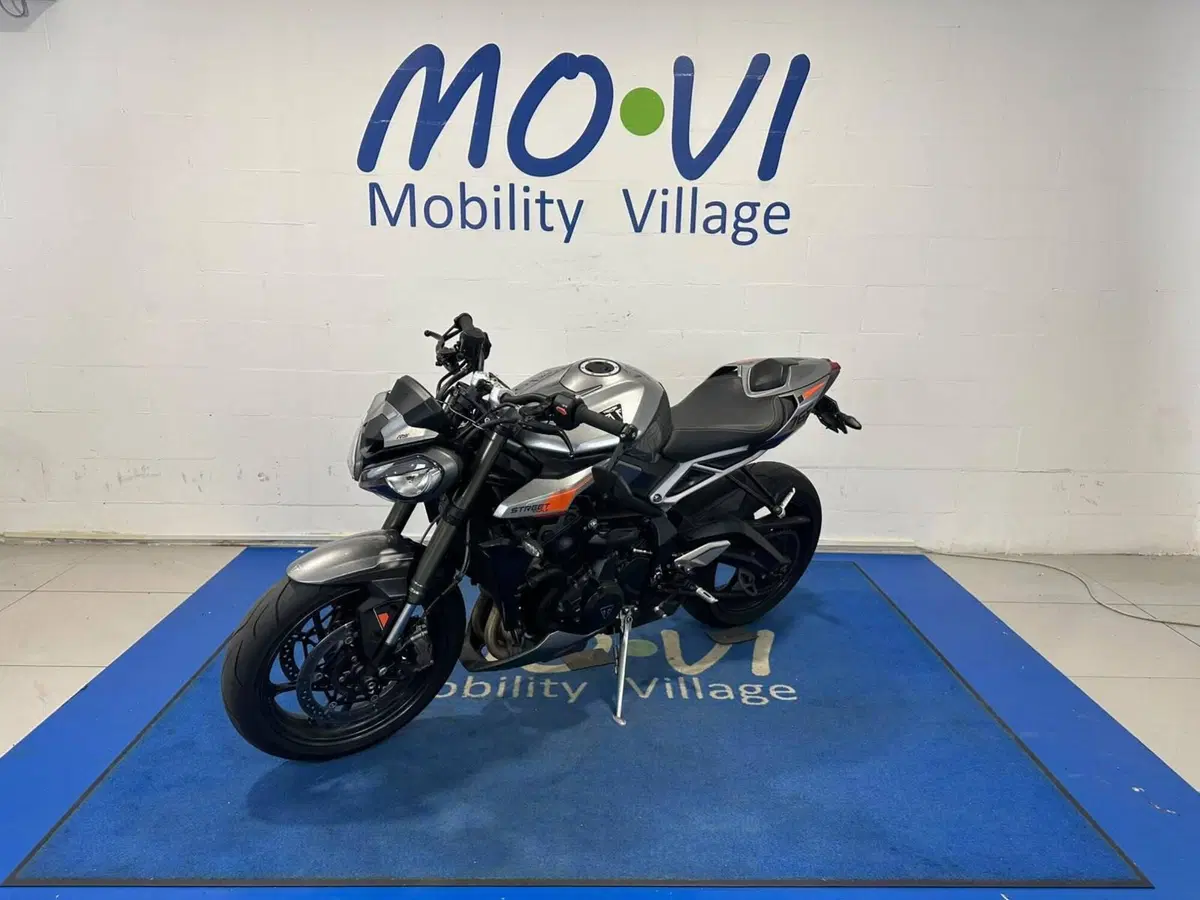 Triumph Street Triple 765 RS (2023 - 26) (6)