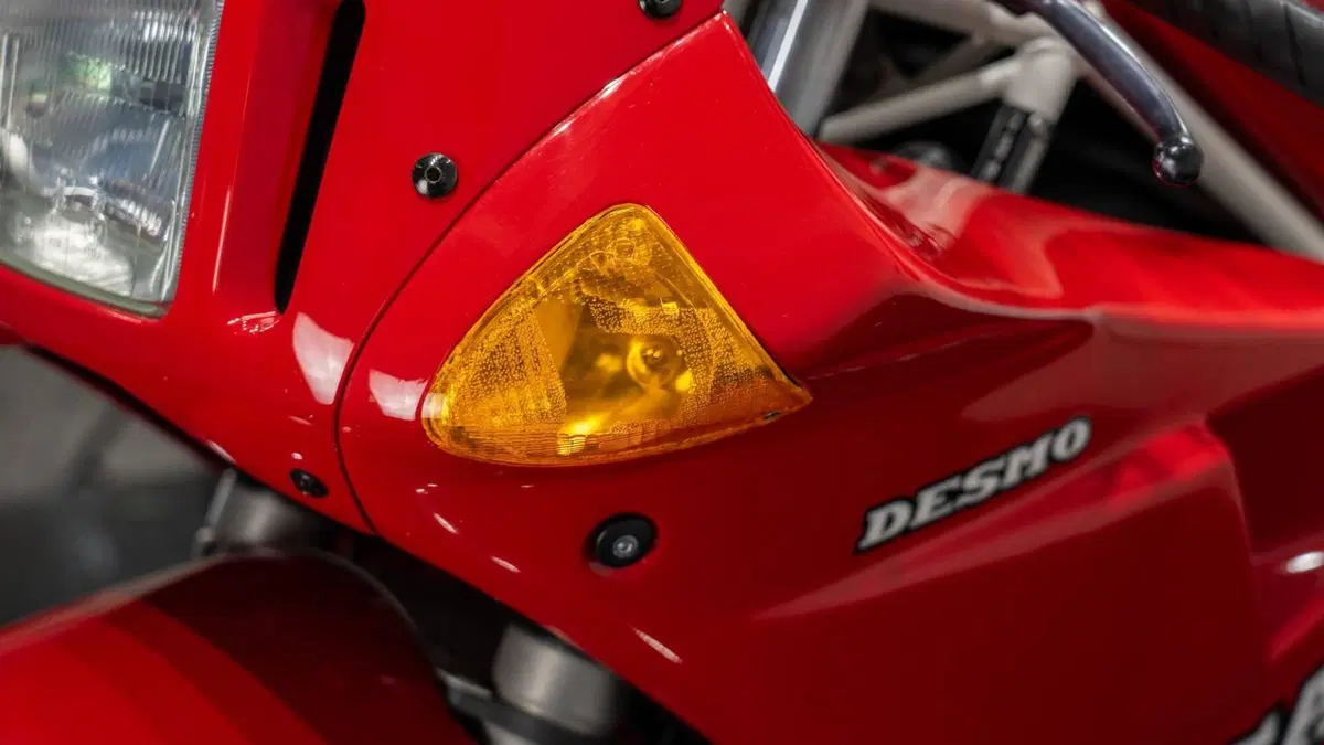 Ducati 851 Superbike (1988 - 89) (6)