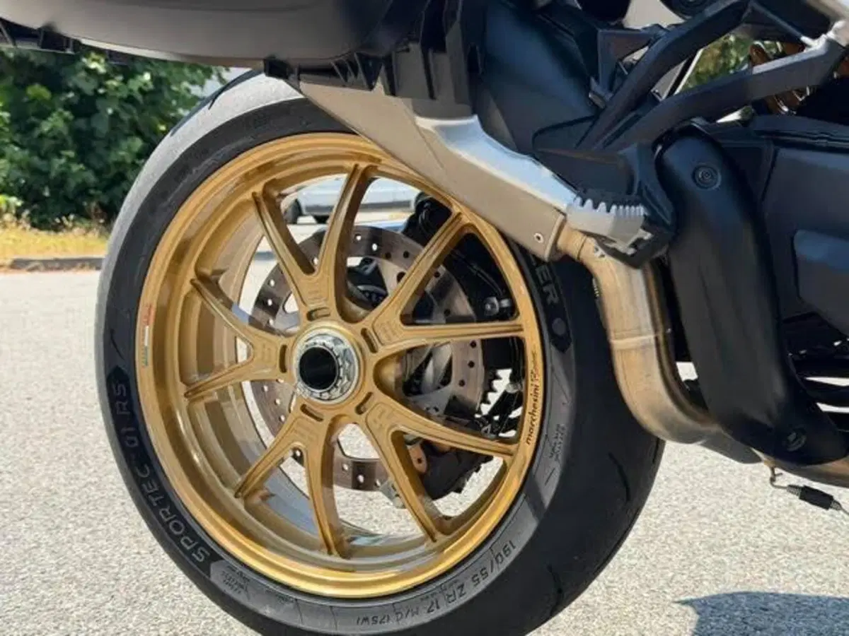 Ducati Multistrada V4 RS (2026) (8)