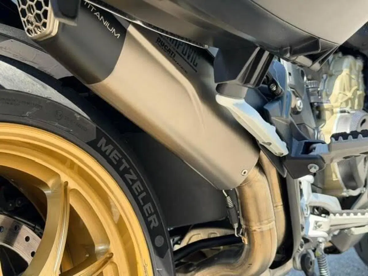 Ducati Multistrada V4 RS (2026) (9)