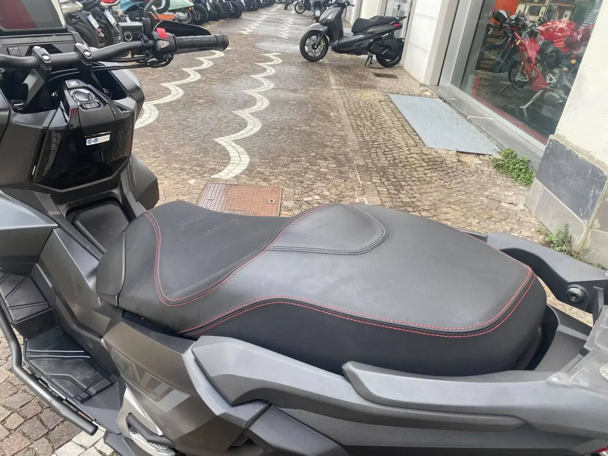 Honda ADV 350 (2025 - 26) (6)