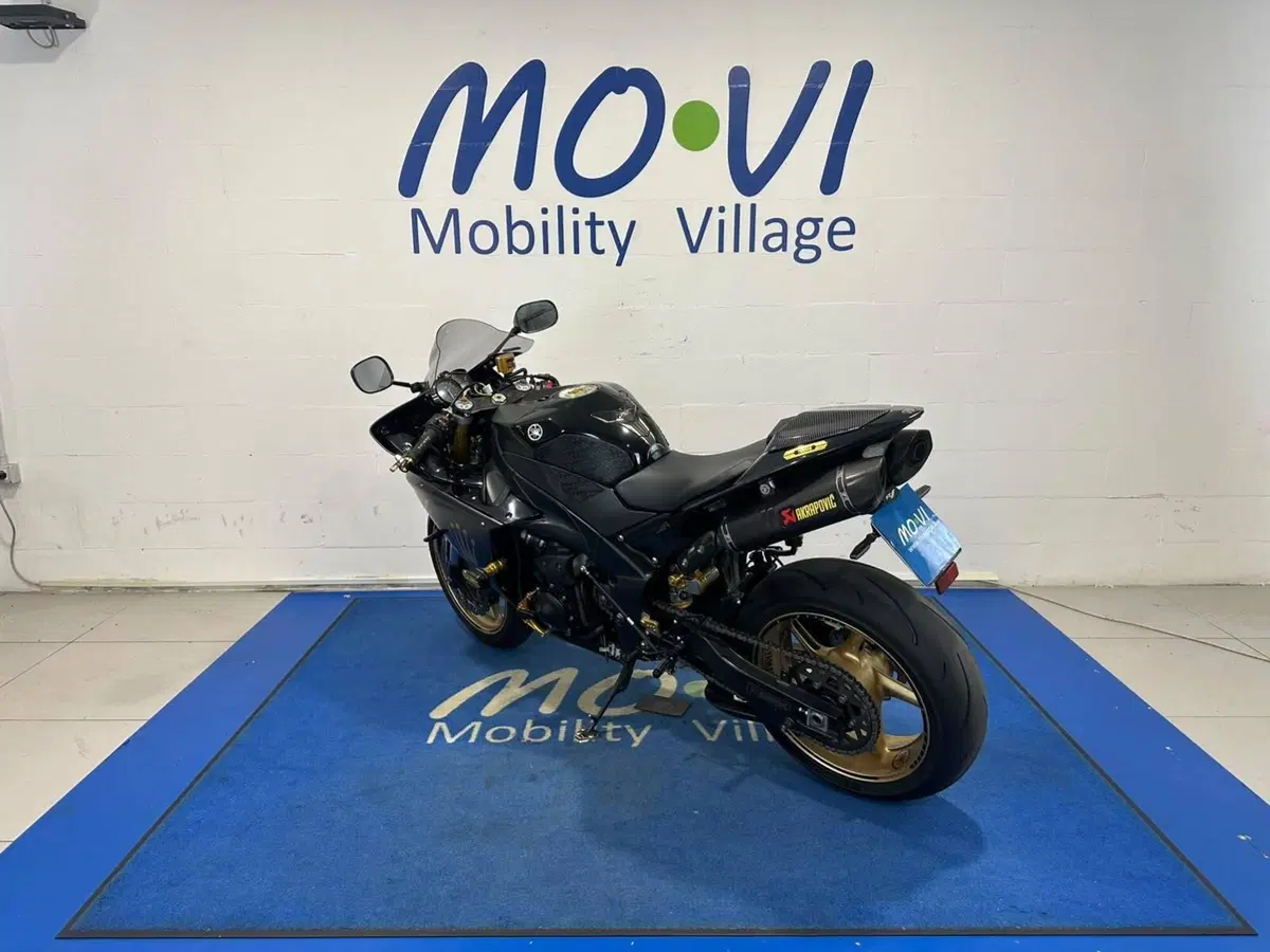 Yamaha YZF R1 (2012 - 14) (4)