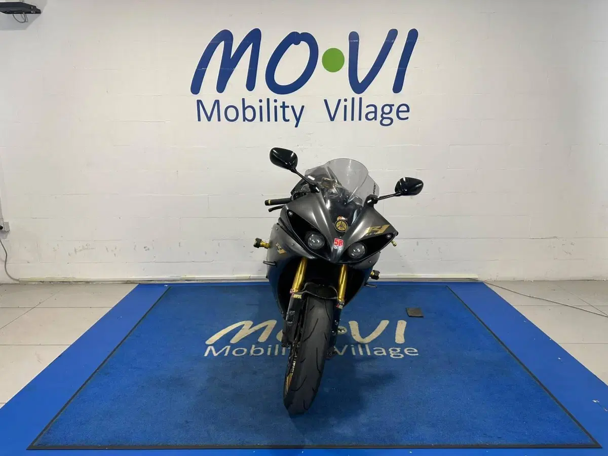Yamaha YZF R1 (2012 - 14) (7)
