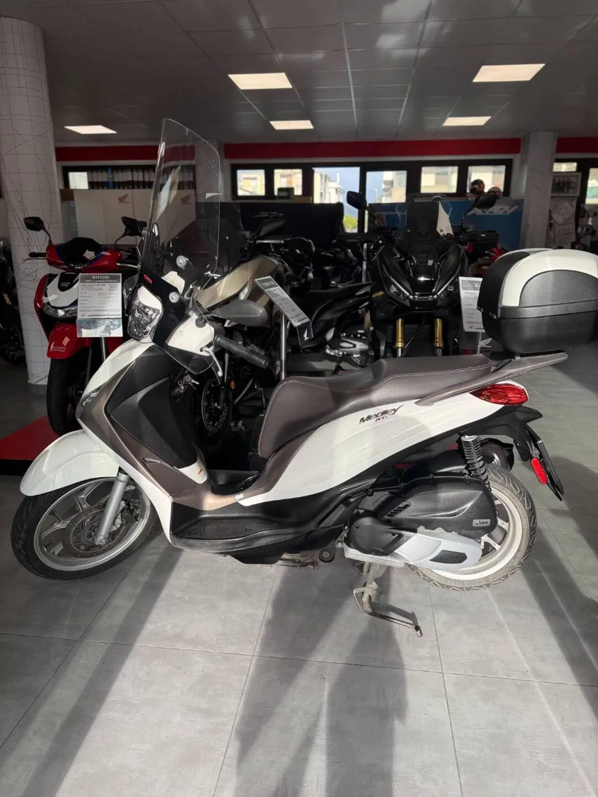 Piaggio Medley 150 ABS (2021 - 25)