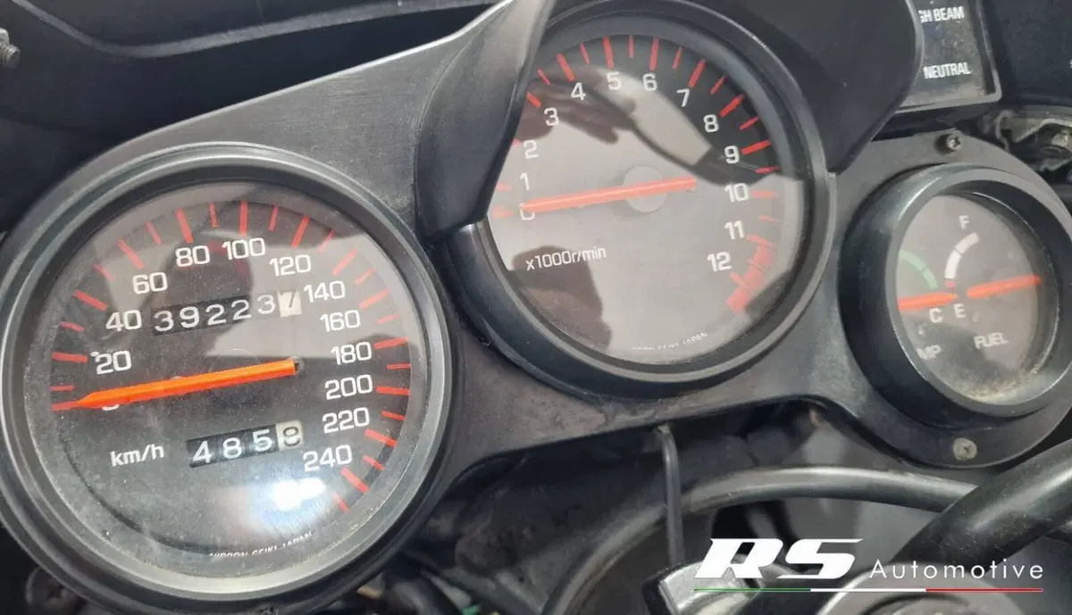 Yamaha FZ 750 (1985 - 88) (9)