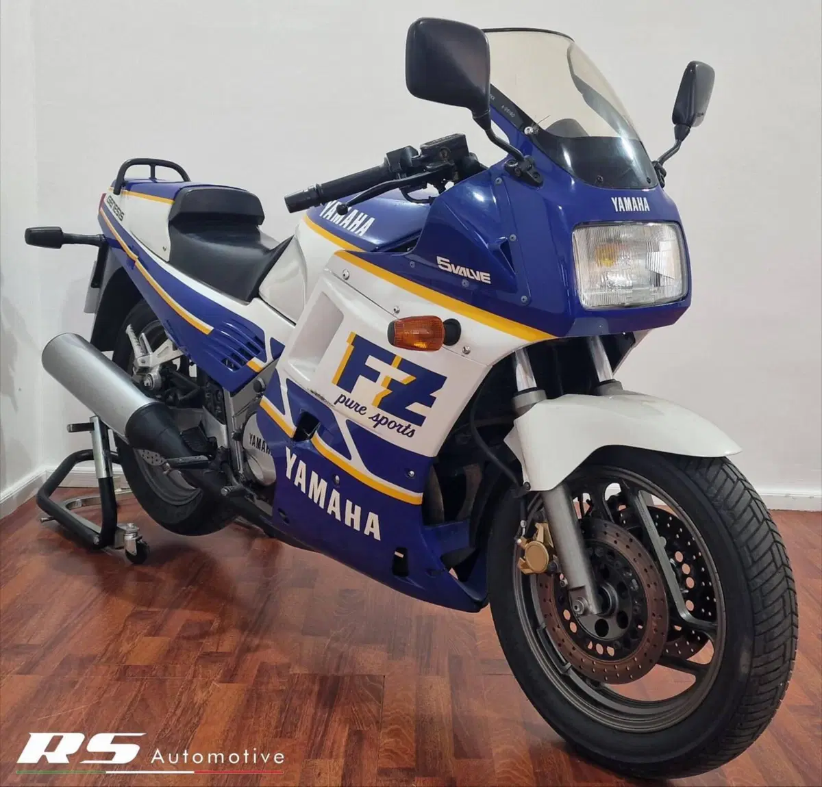 Yamaha FZ 750 (1985 - 88) (2)
