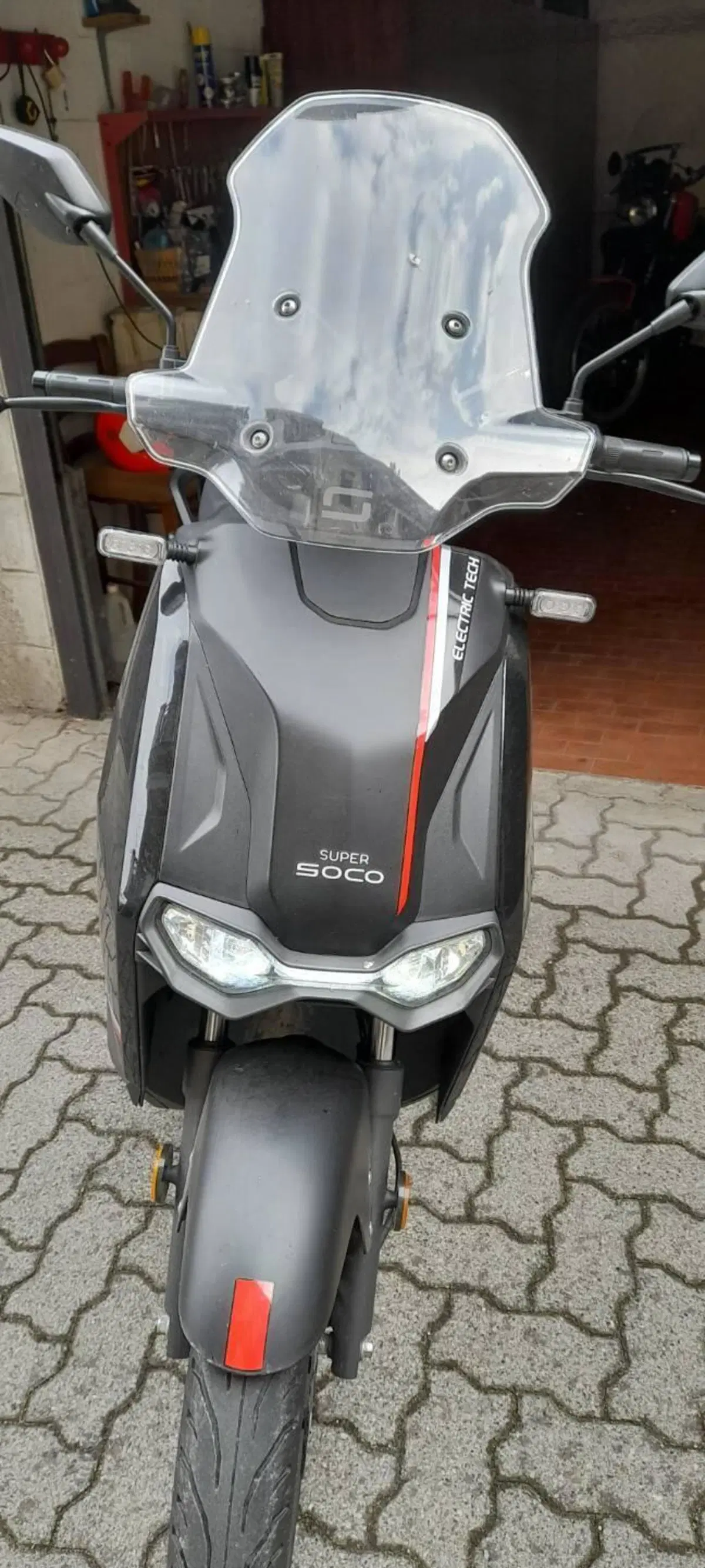 Super Soco CPx Pro (2023 - 24) (5)