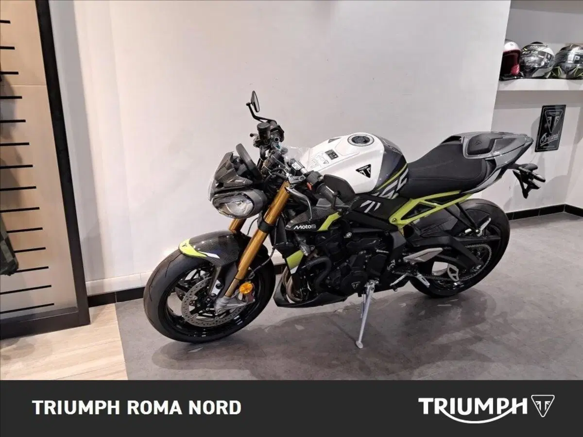 Triumph Street Triple 765 Moto2 (2026) (2)